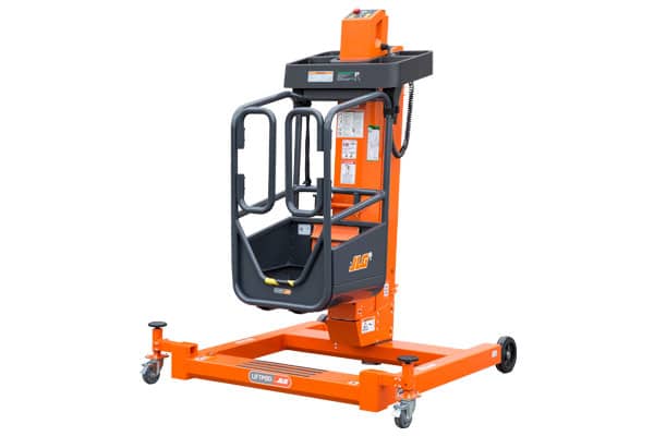 JLG Personnel Lift